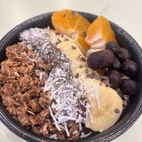 Vegan açaí bowl   at Vechill in Nagano