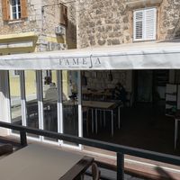 Fameja restaurant at Vita Health Food Bar in Hvar