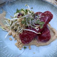 Summer rolls with peanut saucee  at Die FETTE BEETE in Krefeld