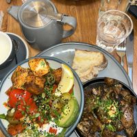 Vegan shakshuka and mushrooms #Veganuary at Kin Cafe Vegetarian in London