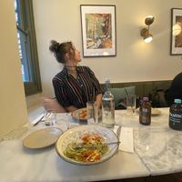 A beautiful little restaurant with food that not only looks like art, but tastes like heaven 🫶 #Veganuary at Kin Cafe Vegetarian in London