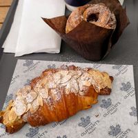  at Oliphant's Ice Cream & Bakery in London