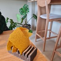 Homemade crackers at La Cucina di Kalan in Monza