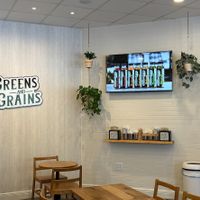 Atmosphere at Greens and Grains in Boca Raton