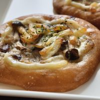 Mushroom "mini pizza", really good at MERCY Vegan Bakery in Kyoto