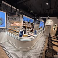 plant-based milk alternatives, specialties such as matcha, and blue moon matcha at LA DOLCERIA aROMA AM TACHELES in Berlin