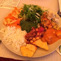 buffet lunch at Jardim dos Sentidos in Lisbon