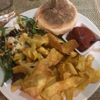 seitan burger at Jardim dos Sentidos in Lisbon