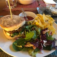 Cacoburger at Jardim dos Sentidos in Lisbon