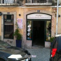 outside at Jardim dos Sentidos in Lisbon