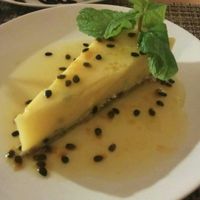 Cheese cake de mango at Jardim dos Sentidos in Lisbon