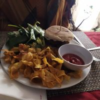 Cacoburguer de Seitan Vegan at Jardim dos Sentidos in Lisbon