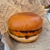 Vegan burger at Downtown Bar in Auvergne-rhône-alpes