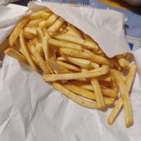 Chips with salt at Cult Burger in East London