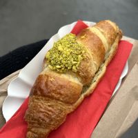 Pistazien Croissant 4,50€  at La Mesa in Wien