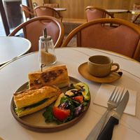 the banh mi at Le Goûter Parisien in Paris