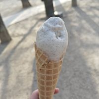  at LaCrèma  in Paris