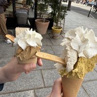 Saffron date ice cream: a special of the day  at LaCrèma  in Paris