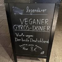 Veganer Gyros Döner  at Apple & Eve Vegan und tierisch lecker in Bremen