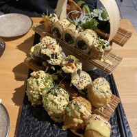 Veganes Sushi Set für 1 Person + frittiertes V26 + V36   at Kaiyo Sushi & More in Wurzburg