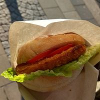 plant-based crunchy chicken sandwich 3,90€ at BackWerk in Solingen
