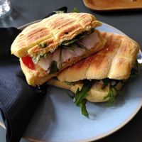 Vegan grilled cheese sandwich at Café Oliv in Berlin