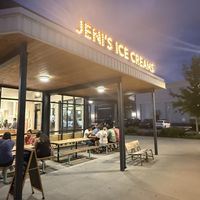 Exteriorr  at Jeni's Splendid Ice Creams in Atlanta