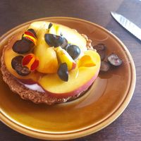 Tartelette aux fruits at Croustille in Toulouse