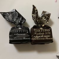 2x Tartufo 3,40€
  at Confiserie Isabella in Linz