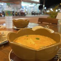 Rotes Curry   at Mon & Hong Restaurant in Surat Thani