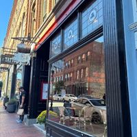 Front View at The Thirsty Pig in Portland