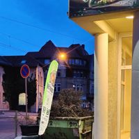 Eingang mit Vöner Reklame at STERK Kebab Haus in Dresden