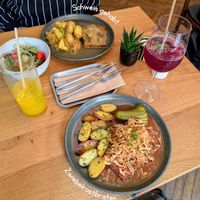 Schweinsbraten & Zwiebelrostbraten at SOULA in Vienna
