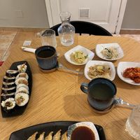 Vegetable dumplings and tofu kimbap   at Mamy in Prague