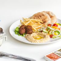 falafel plate at TTK Restaurant in Pai