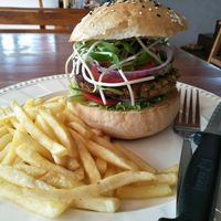 burger at TTK Restaurant in Pai