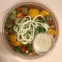 Good dressings for bowls a at Daluma in Berlin