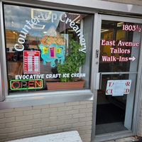 Front door at Countertop Creamery in Rochester
