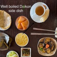 My fav has to be the well cooked daikon side dish, so mouth watering and refreshing yum 🤤   at Maji - 마지 in Seoul