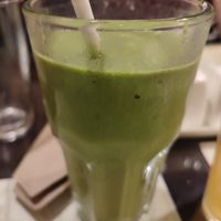 Cale and nutbutter smoothie at Samsara in Antigua