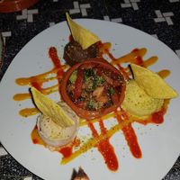 Starters dips  at The Vegan Eagle in Hamburg