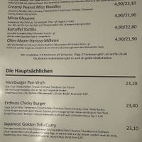 Speisekarte mit Preis für Vorspeise bzw. Hauptspeise  at The Vegan Eagle in Hamburg