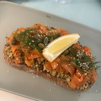 Vegan salmon tofu scramble toast  at Niezłe Ziółko in Warsaw
