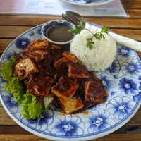 Lok Lak Tofu at Epic Arts Cafe in Kampot
