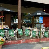 Outdoor Seating at Jo's Grille in Atlanta