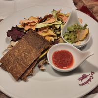 Chips di verdure essicate at La Colubrina in Milan