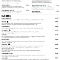 Nachos veganos, patatas especiadas y hamburguesa vegana at Baka Vieja | Burger Shop  in Burgos