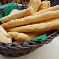 Bread basket at Bio Sound System in Venice