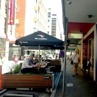 Outdoor seating at Foods For Life in Adelaide