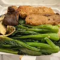 Delicious plate with amazing greens!  at Vegetarian Service in Hong Kong Island